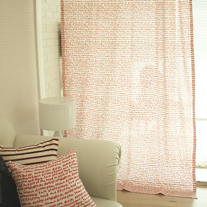 lettering curtain (red) 